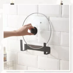 Väggmonterad Pan Lock Hållare För Praktisk Kök Organizer Cut -Köksmaterial Försäljningsbutik 51EZObWwTBL. AC SL1200