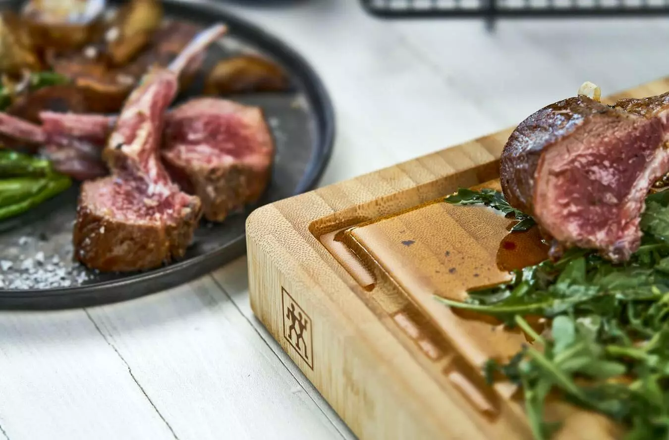 Kök & Hushåll ZWILLING Skärbräda Bambu 42x31 Cm 4 Kök & Hushåll ZWILLING Skärbräda Bambu 42x31 Cm - Bild 2