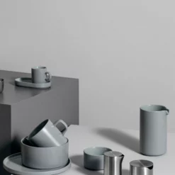 Kök & Hushåll Blomus Serveringsfat Pilar Ø35 Cm -Köksmaterial Försäljningsbutik hom 1704738 04 Lo 01 scaled