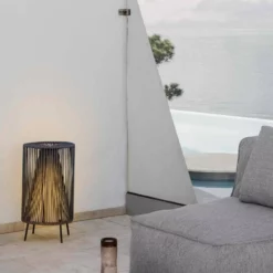 Kök & Hushåll Blomus Bricka Wilo Stor