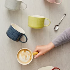 Kök & Hushåll Maxwell & Williams Mugg Crest 50cl 5 Kök & Hushåll Maxwell & Williams Mugg Crest 50cl -Köksmaterial Försäljningsbutik hom 1732727 05 Bs scaled